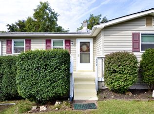 699 Lee St, Salem, VA 24153