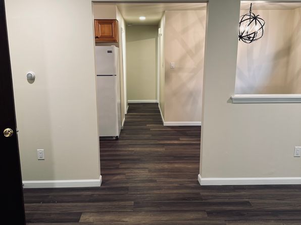 268 Robert Dr #2