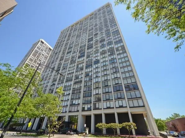 5445 N Sheridan Rd, Chicago, IL