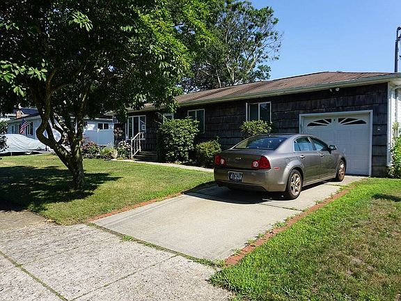 2nd image of 66 Beach St