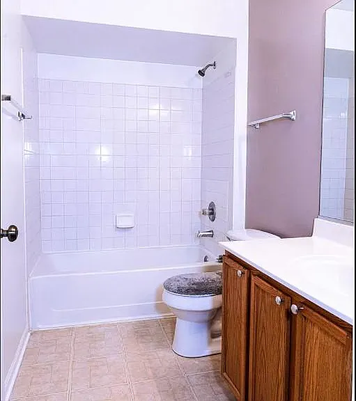 2920 Bartlett Ct — Photo 16