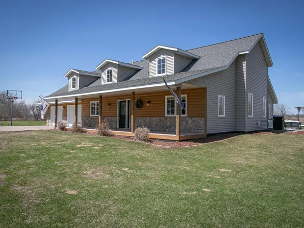597 385th Ave NE, Stanchfield, MN 55080
