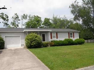 558 Roddy Dr, Morristown, TN 37814