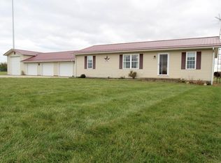 11116 Cook Yankeetown Rd NE, Mount Sterling, OH 43143