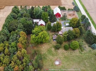 4063 Gov Beveridge Hwy, Sandwich, IL 60548