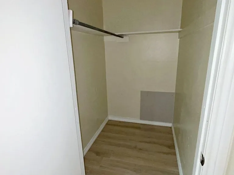 Greenswest Apartments — Photo 51