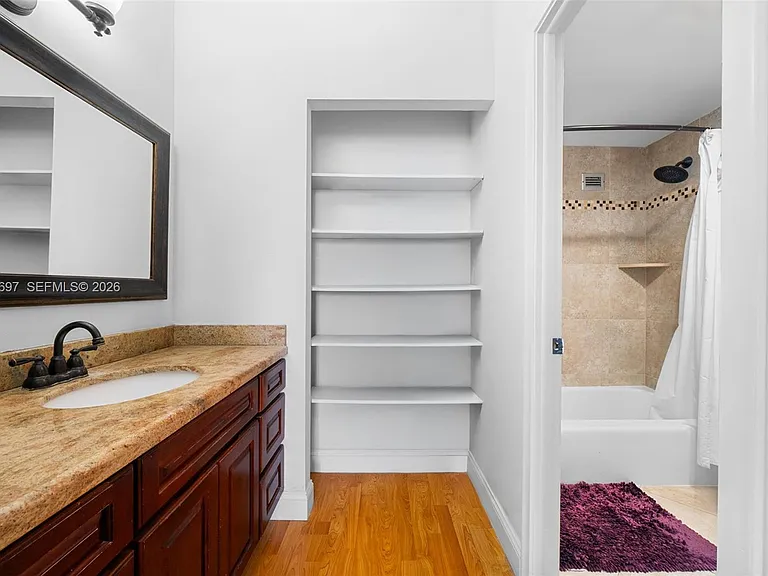 1817 S Ocean Dr #Penthouse 28 — Photo 16