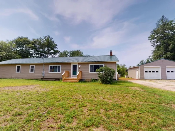 38 Skeetfield Road, Oxford, ME 04270