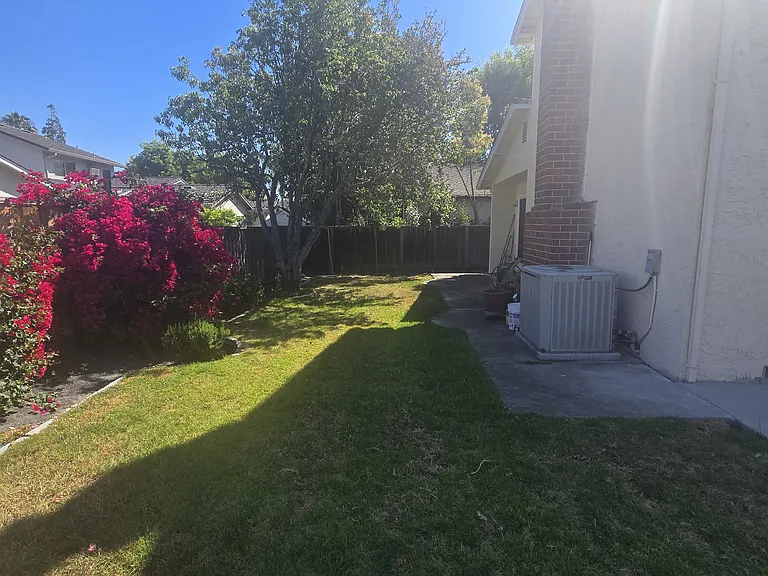 735 Amanda Dr — Photo 37