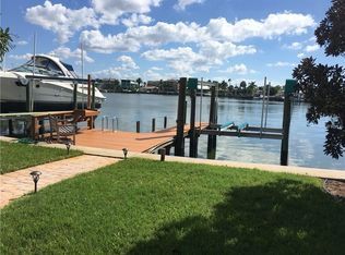 611 Barry Pl, Indian Rocks Beach, FL 33785