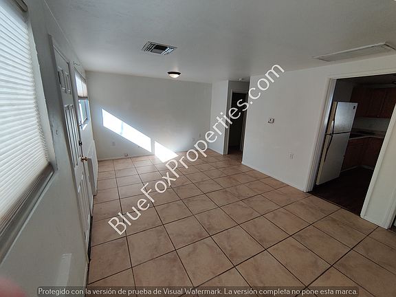 2nd image of 3021 E Linden St Unit 2