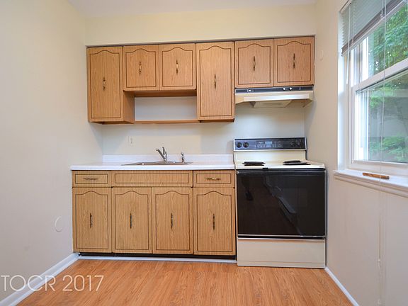 5th image of 422 Ringwood Ave #A102