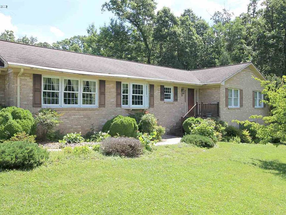1st image of 9145 Fox Hill Dr