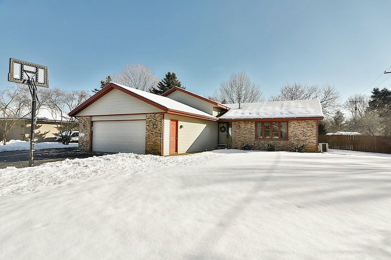 1st image of 883 Brightside Ct