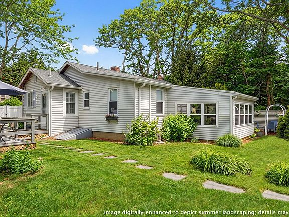 4th image of 1456 Santuit-Newtown Road