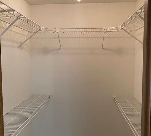 4th image of 810 N Mulanix St