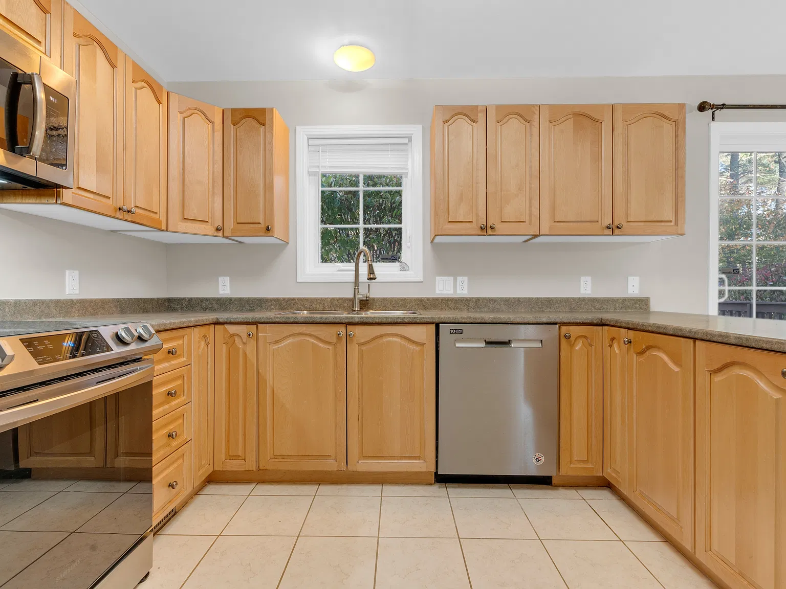 179 Littleton Road, Unit 4, Chelmsford, MA 01824 - 4 — Photo 4