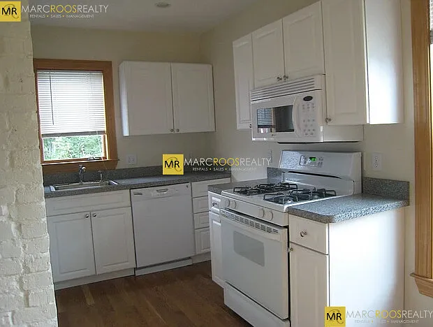 2 bed, 2.0 bath, $3,300 — Photo 1