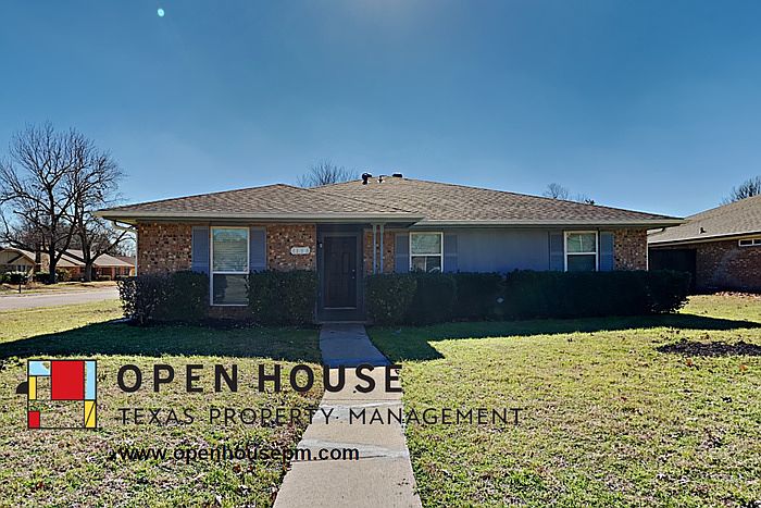 1st image of 1138 Carriagehouse Ln