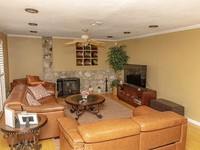 24314 Berendo Ave — Photo 5