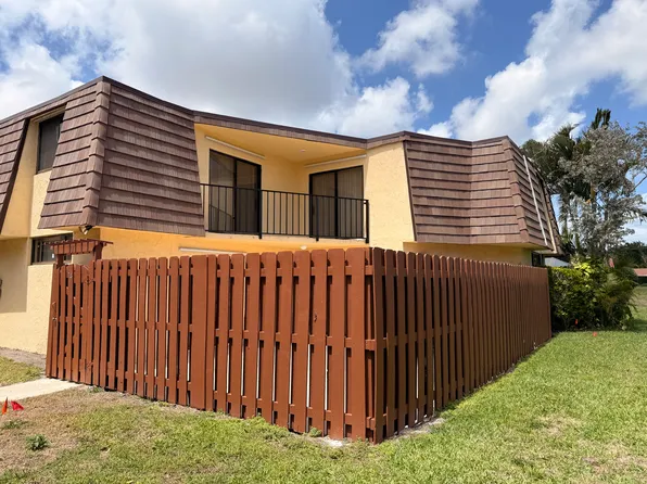 (undisclosed Address), Palm Springs, FL 33461