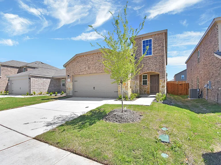 871 Lake Fletcher Rd — Photo 2