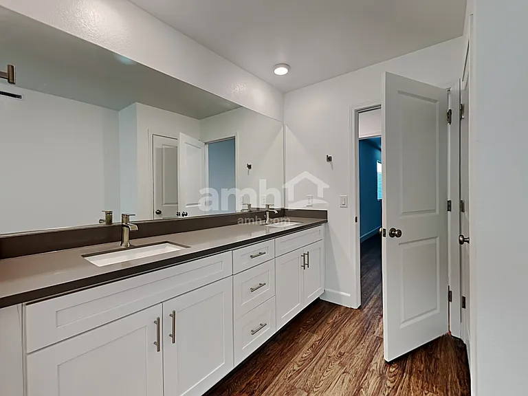10074 Cathedral Spires Ave — Photo 11