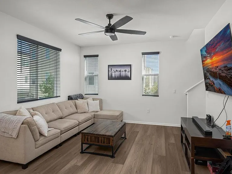 5480 Seacliff Pl #44 — Photo 9