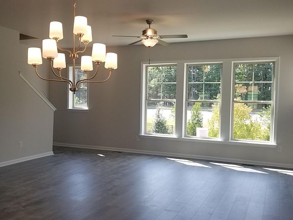 4th image of 2077 Graywell Ln