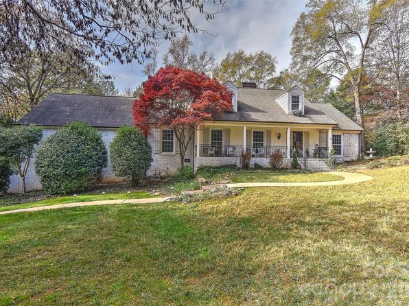 6117 Cherry Tree Ln, Charlotte, NC 28270 home