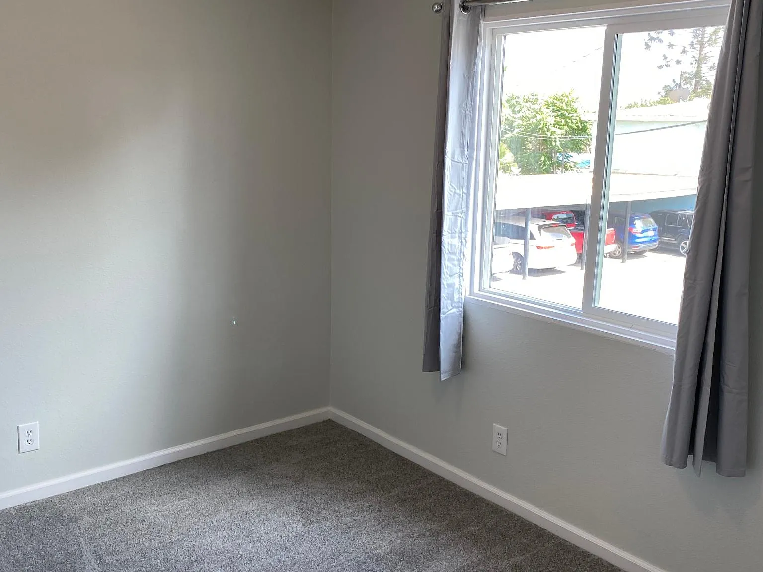 2 bed, 700 sqft, $1,825 — Photo 4