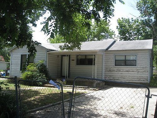 2nd image of 5100 Terrace Trl