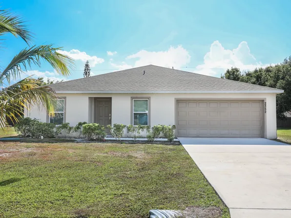 2352 SE Surrey Pl, Port Saint Lucie, FL 34952