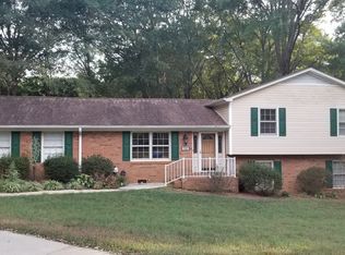12 Amy Ct, Spartanburg, SC 29307