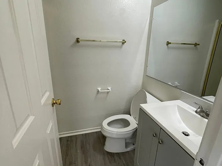 1506 Prospect Ave #A — Photo 7