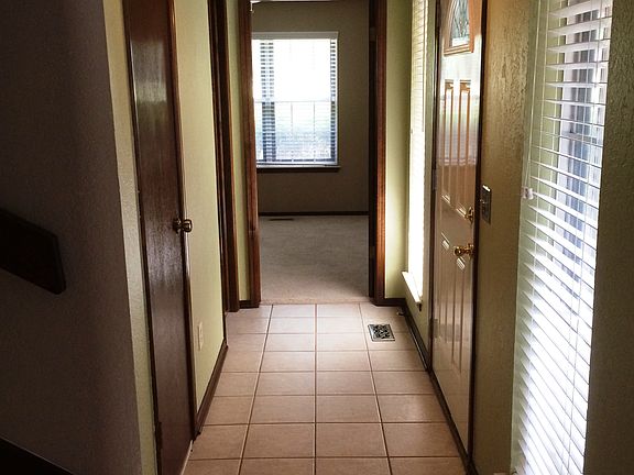 Front entry hall