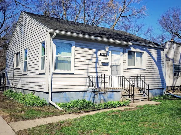 21441 Atlantic Ave, Warren, MI 48091