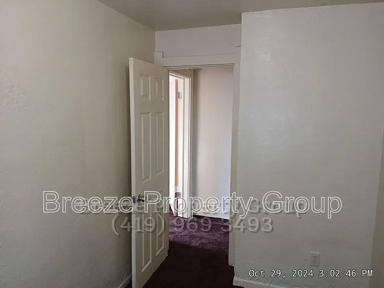 244 Knower St — Photo 11