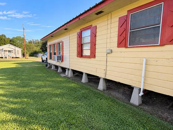 1024 Marshall St, Rayne, LA 70578