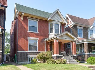 5850 De Giverville Ave, Saint Louis, MO 63112