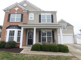 420 Moses Rhyne Dr, Mount Holly, NC 28120