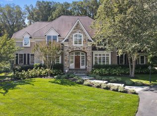 101 Hidden Pond Dr, Chadds Ford, PA 19317