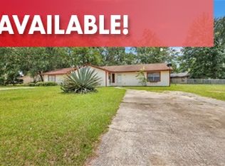143 Cherokee Cir, Hinesville, GA 31313