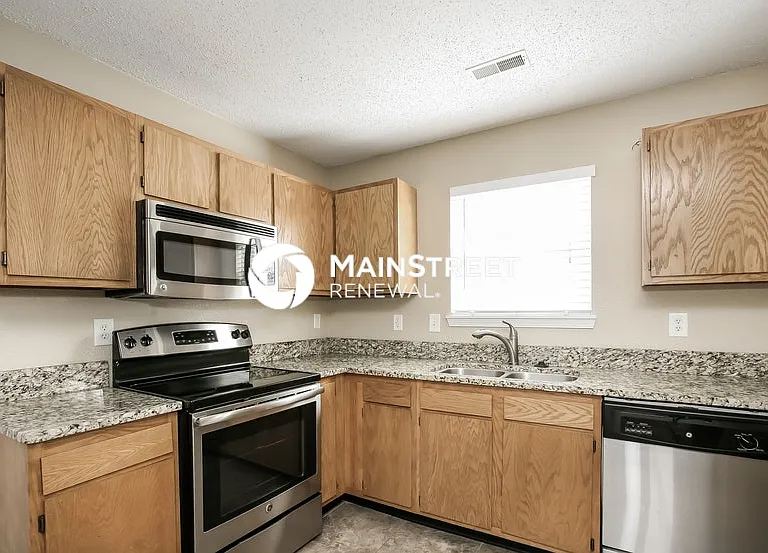 625 Locust Grove Ln — Photo 7
