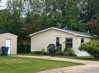 3268 Hawthorn Cir, Jackson, MI 49201