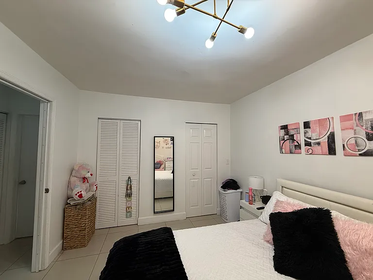 7381 SW 32nd St — Photo 10