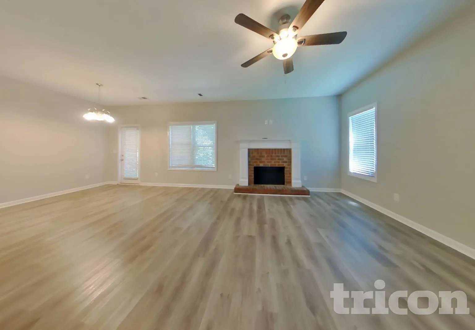10 Carriage Hills Drive SE Cartersville GA — Photo 4
