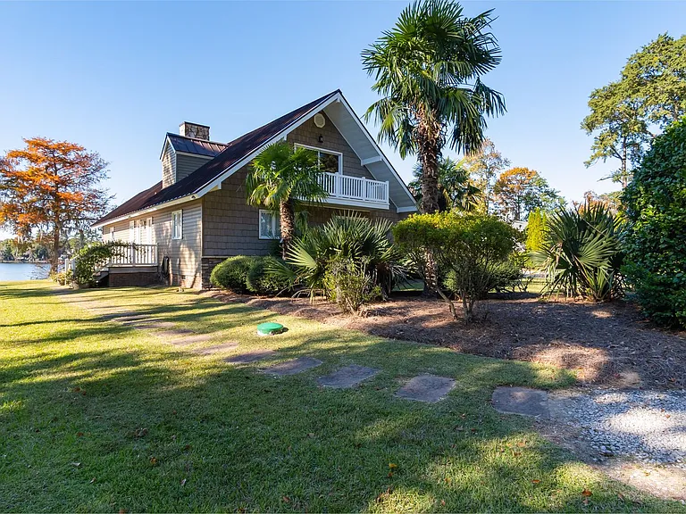 810A Madam Moores Ln — Photo 18