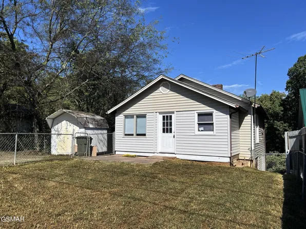 107 Mountain View Dr, Sevierville, TN 37862