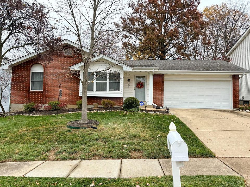 1st image of 1702 Legend Lane Ct
